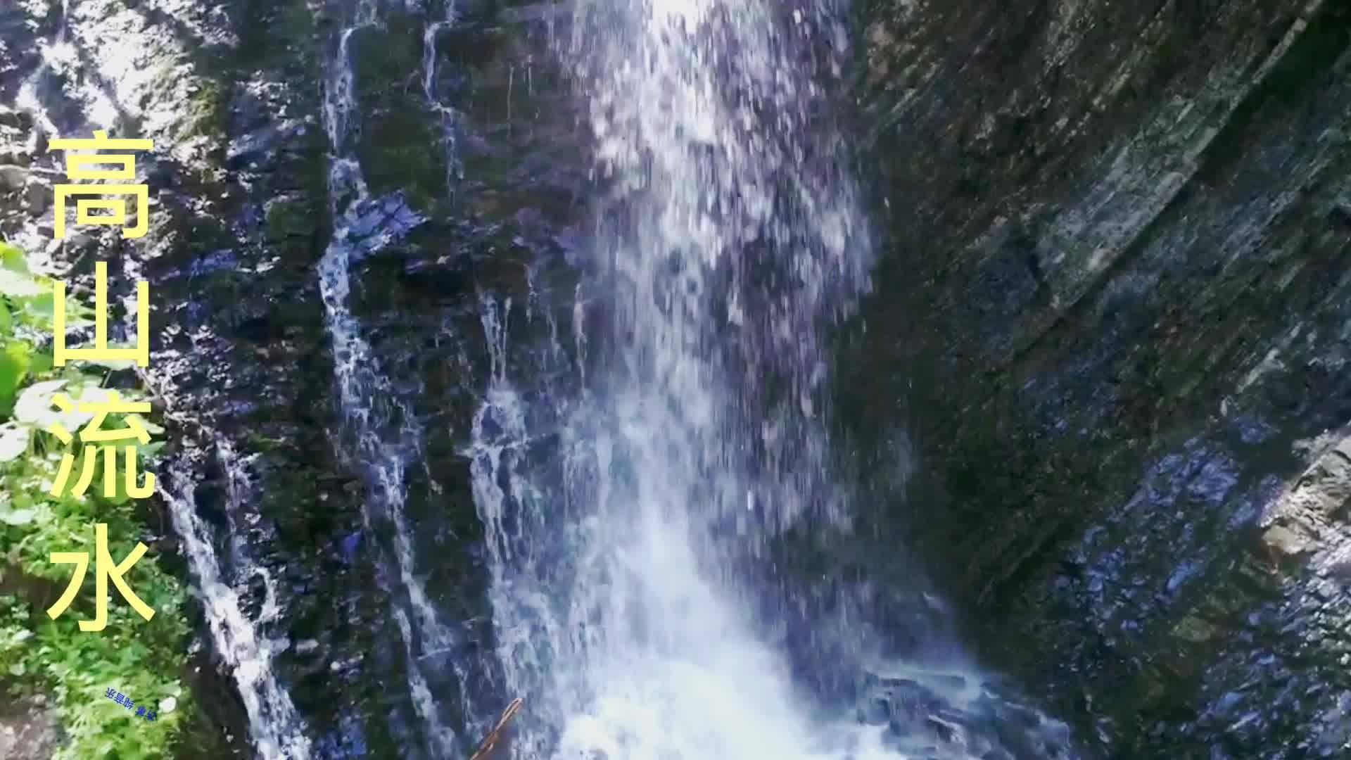王一博在《这就是街舞》现场被选手周钰翔要微信，举动引发热议！